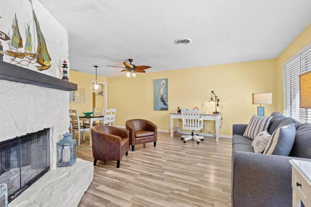 Perfect For Family Gatherings With A Heated Pool! - Clearwater'S Clear Choice Екстер'єр фото